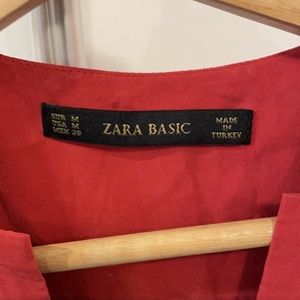 ⭐️2/$30 Like NEW Zara Dress beautiful with Belt 3/4 Sleeve